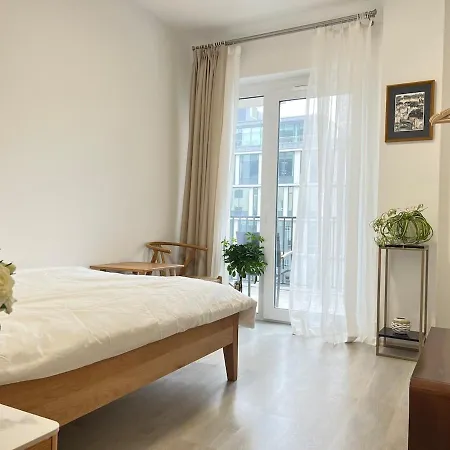 Danube 3 Beds With Big Balcony Parking 10euro A Day Budapeşte