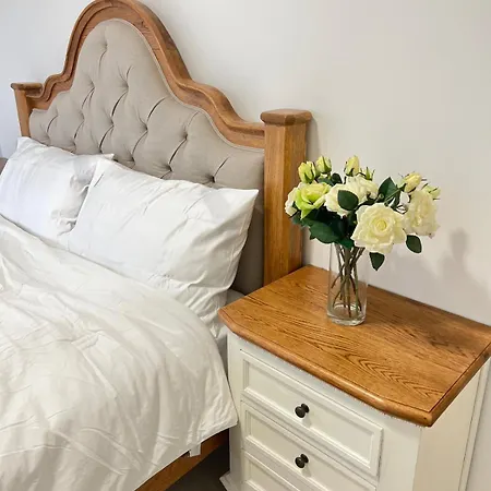 Danube 3 Beds With Big Balcony Parking 10euro A Day Daire Budapeşte