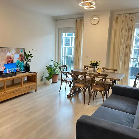 Danube 3 Beds With Big Balcony Parking 10euro A Day Будапешт