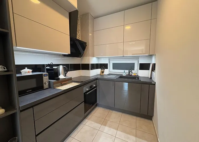 Apartman Danube 3 Beds With Big Balcony Parking 10euro A Day