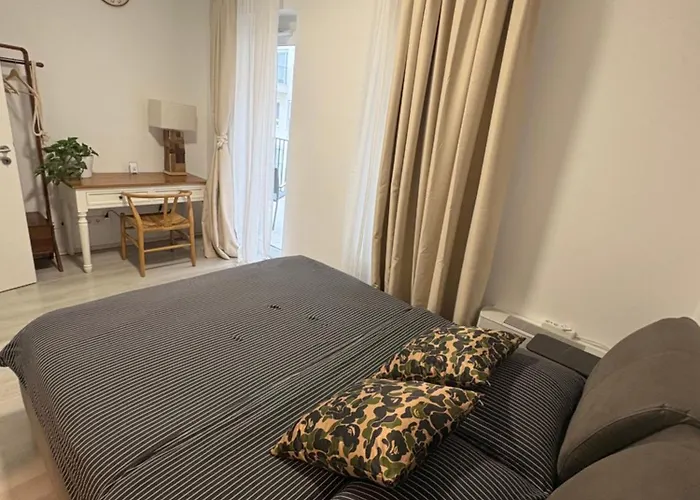 Danube 3 Beds With Big Balcony Parking 10euro A Day Apartman *